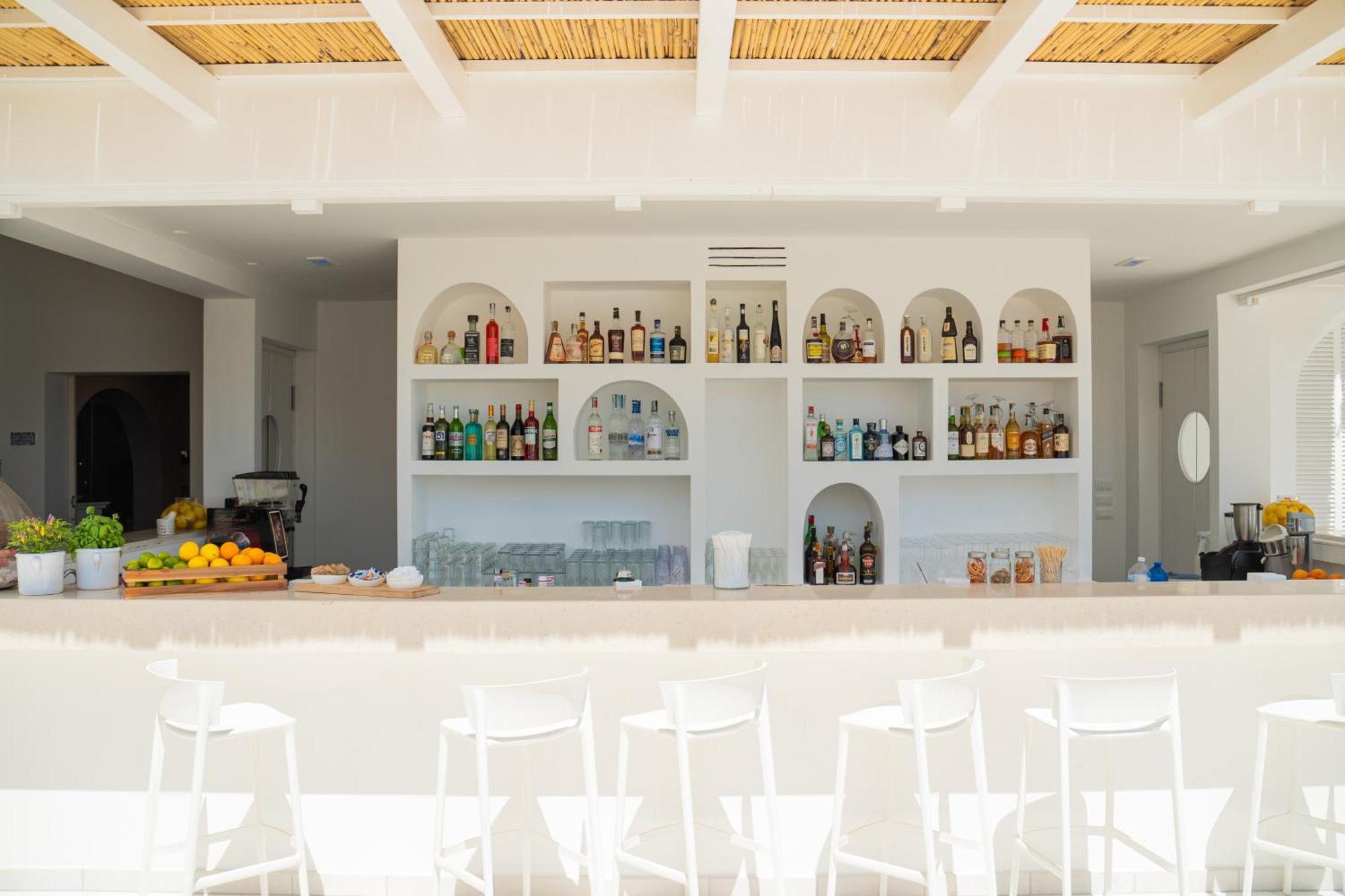 Ostuni A Mare Hotel Bagian luar foto